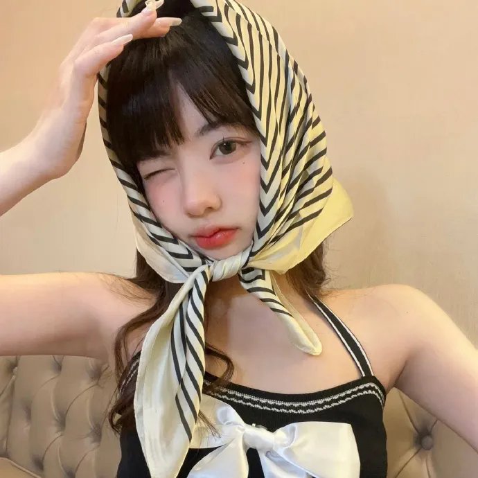 阳光下游